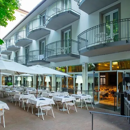 Boutique Calzavecchio קזלקיו די רנו