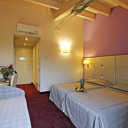 Hotel Boutique Calzavecchio 4*