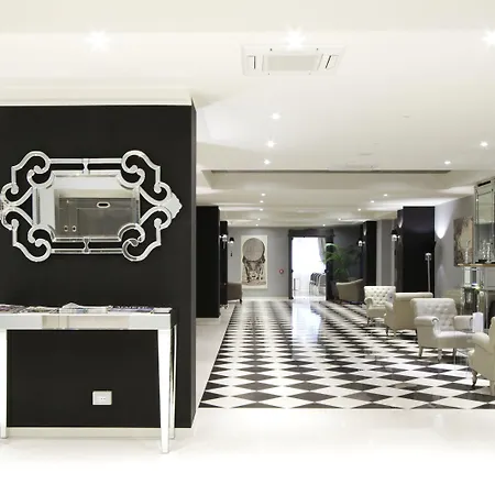 Boutique Calzavecchio מלון 4*